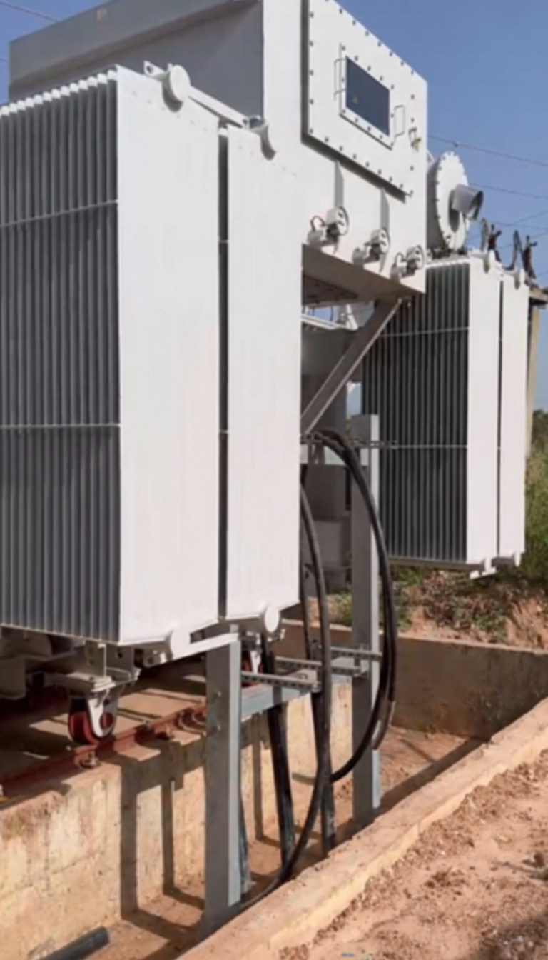 Trabajos de puesta en marcha de instalación eléctrica industrial